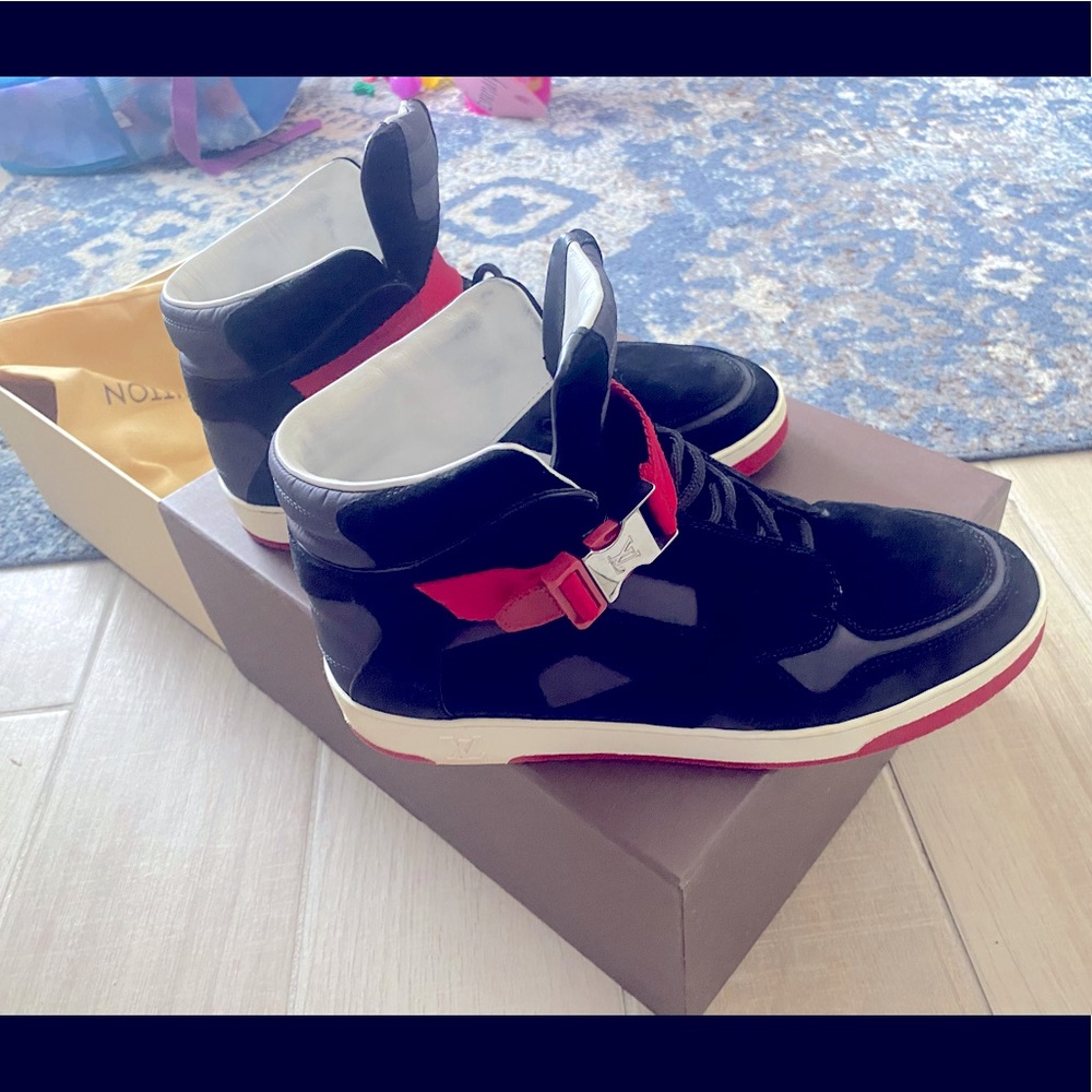 Luis Vuitton shoes